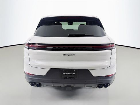 New 2026 Porsche Cayenne E-Hybrid image 26