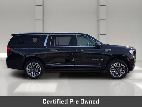 Certified 2023 GMC Yukon XL Denali Ultimate AWD/4WD image 5