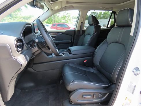 New 2025 Honda Pilot Elite image 12