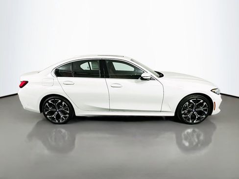New 2026 BMW 330i xDrive Sedan w/ Premium Package image 4
