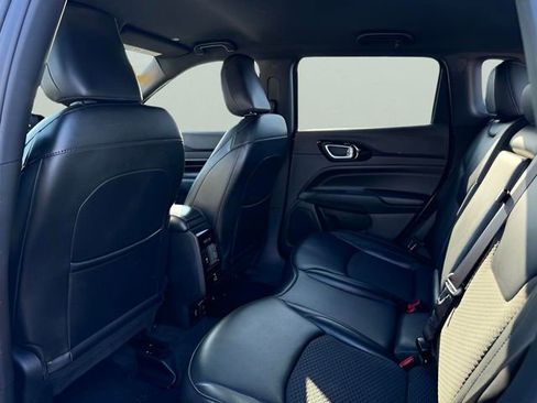 Used 2022 Jeep Compass Altitude w/ Convenience Group image 13