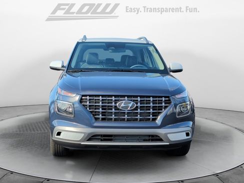 New 2026 Hyundai Venue SEL image 2
