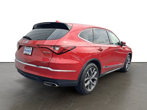 Used 2024 Acura MDX w/ Technology Package AWD/4WD image 10