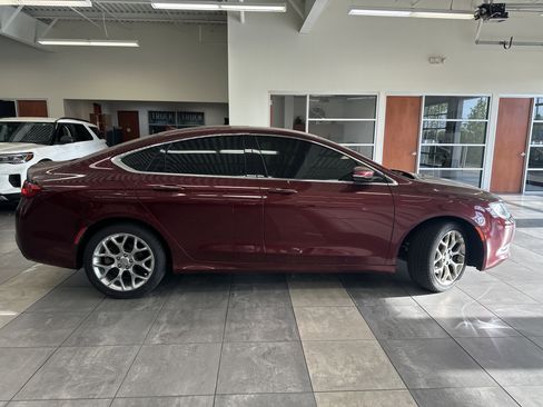Used 2016 Chrysler 200 C w/ Premium Group image 9