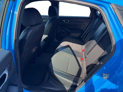 Used 2023 Honda Civic Sport image 16