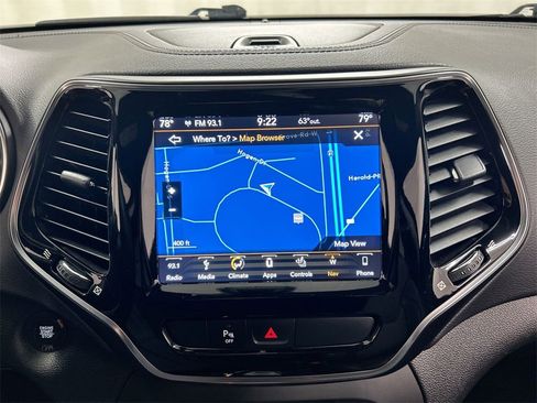 Used 2019 Jeep Cherokee High Altitude image 16