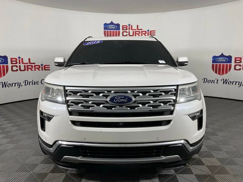 Used 2018 Ford Explorer Limited w/ Equipment Group 301A FWD image 8