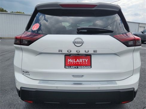 New 2026 Nissan Rogue SV w/ Cold Weather Package image 4