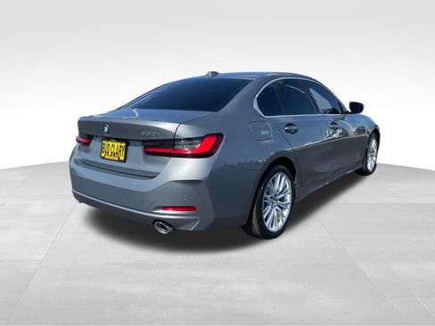 Used 2024 BMW 330i xDrive Sedan w/ Convenience Package AWD/4WD image 3