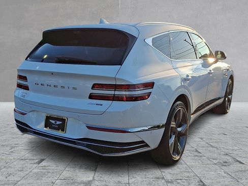 Certified 2025 Genesis GV80 3.5T Prestige AWD/4WD image 7