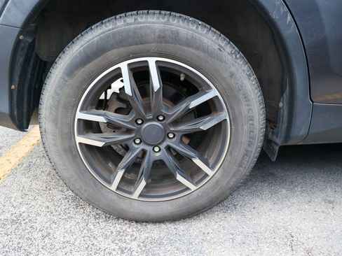Used 2014 Toyota RAV4 XLE FWD image 13