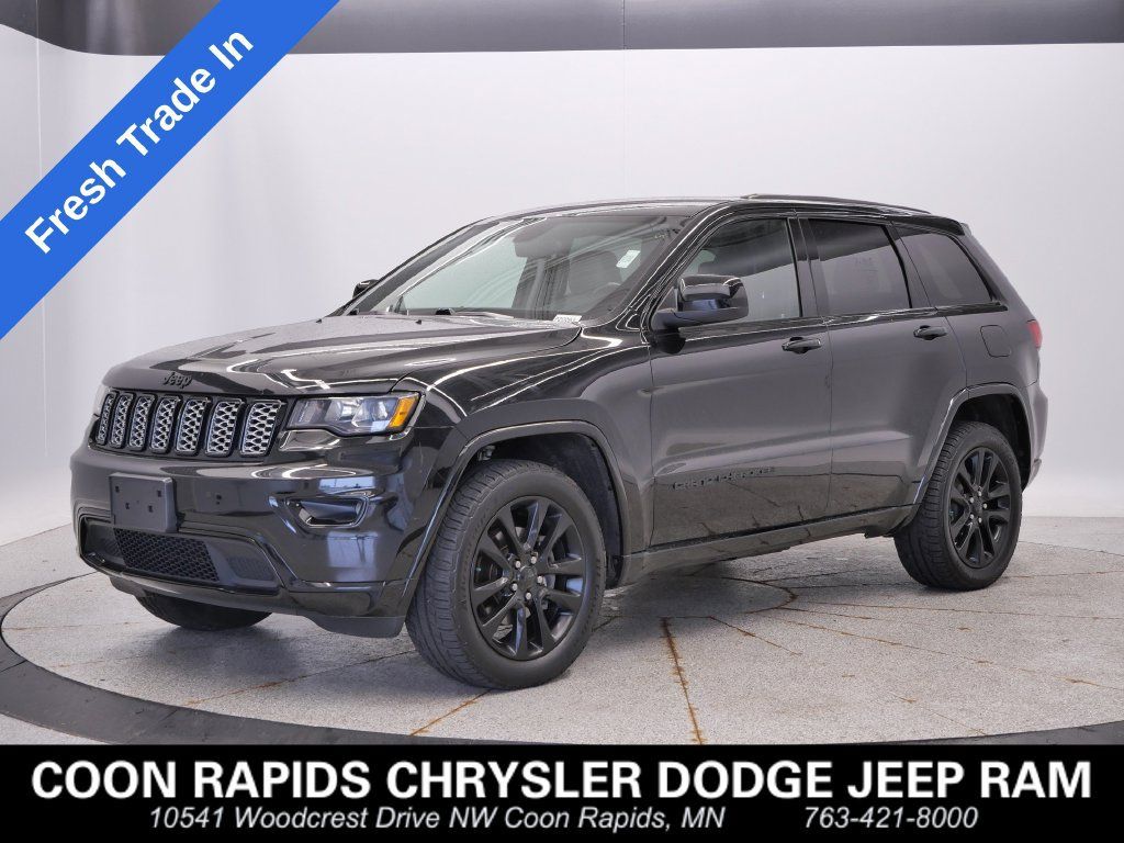Used 2018 Jeep Grand Cherokee Altitude AWD/4WD image 1