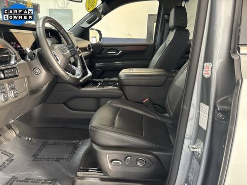 Used 2025 GMC Yukon Denali image 28