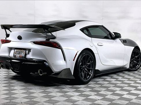 Used 2023 Toyota Supra RWD image 9