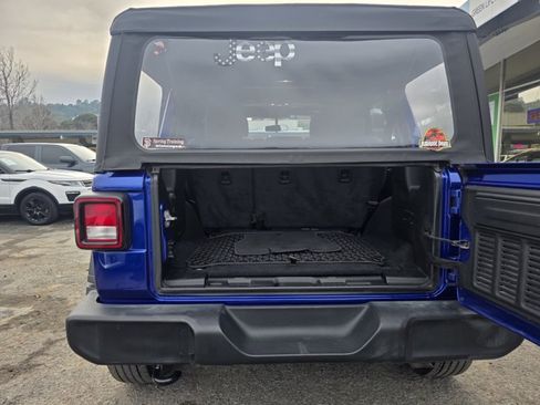 Used 2020 Jeep Wrangler Unlimited Sport image 25