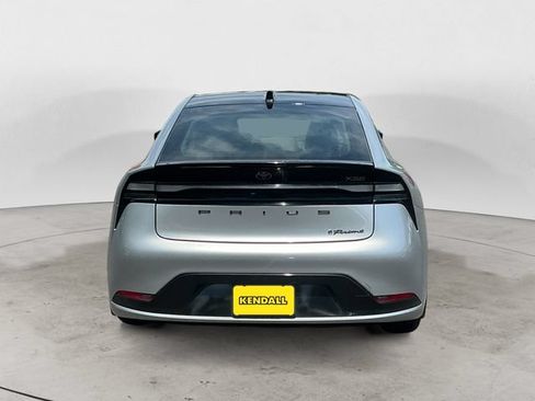 Certified 2024 Toyota Prius Prime Premium FWD image 4