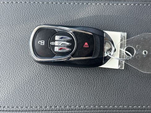 Used 2024 Buick Encore GX Sport Touring AWD/4WD image 34