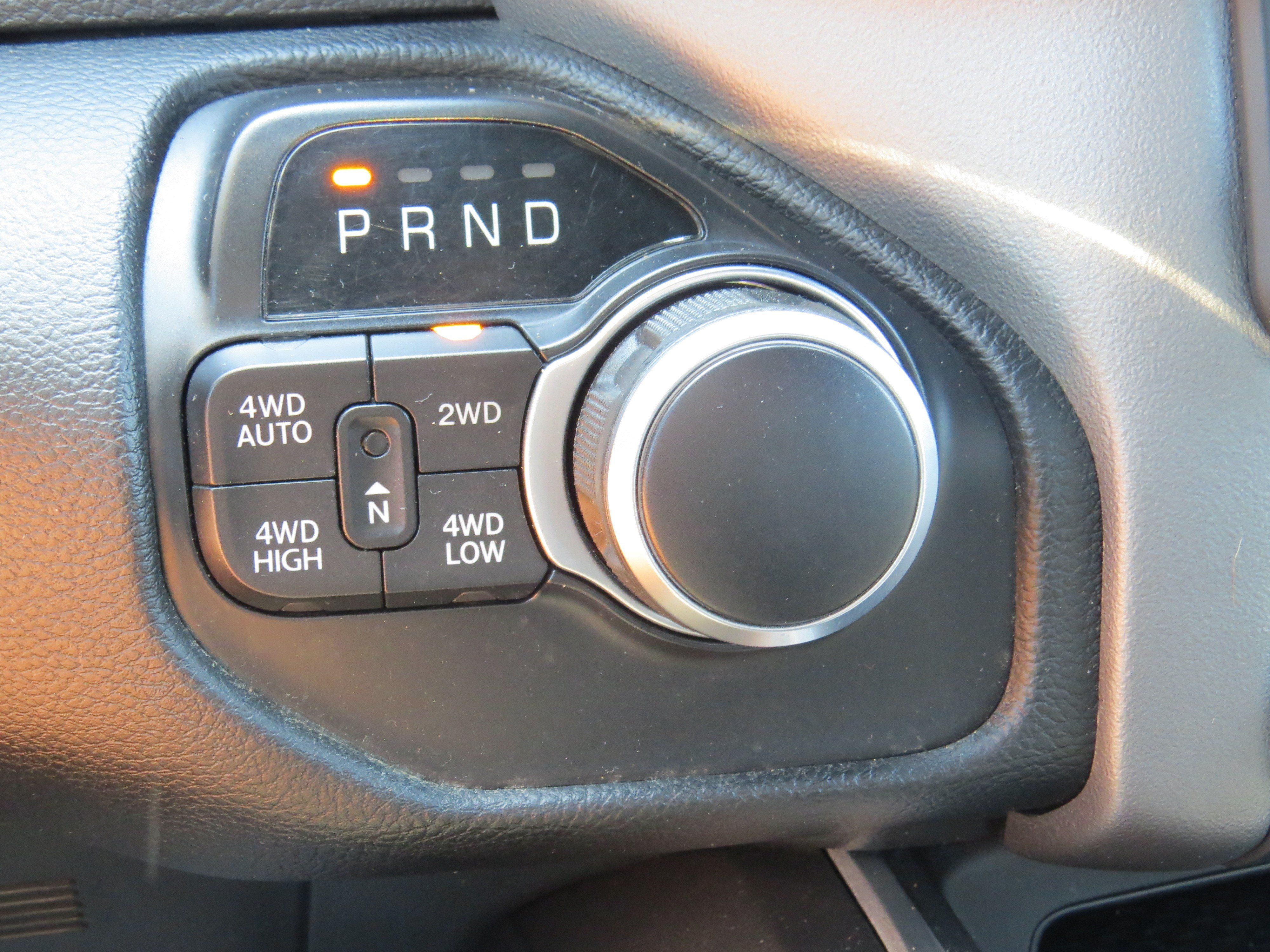 Used 2022 RAM 1500 Big Horn AWD/4WD image 24