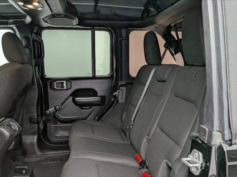 Used 2023 Jeep Wrangler Unlimited Sport image 18