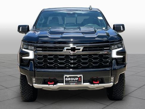 Used 2022 Chevrolet Silverado 1500 ZR2 AWD/4WD image 4