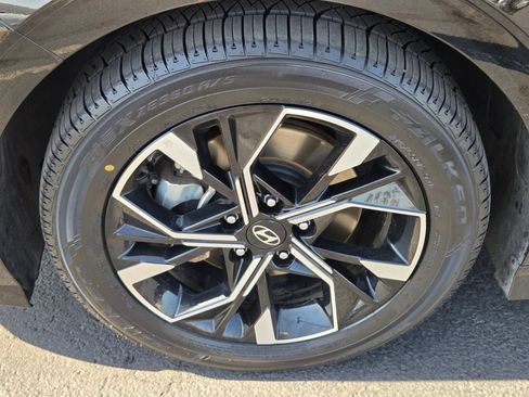 Used 2025 Hyundai Sonata SEL FWD image 9
