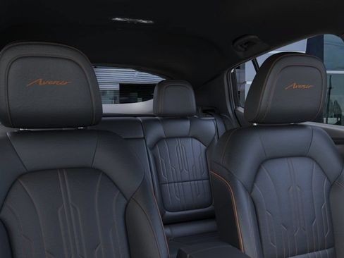 New 2026 Buick Envista Avenir FWD image 24