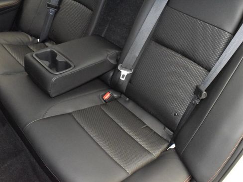 Used 2025 Nissan Altima 2.5 SR FWD image 36