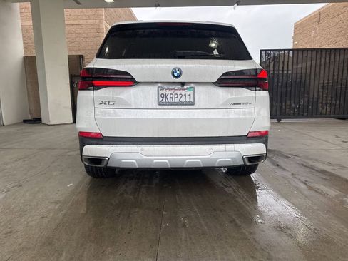 Certified 2024 BMW X5 xDrive50e w/ Executive Package image 4