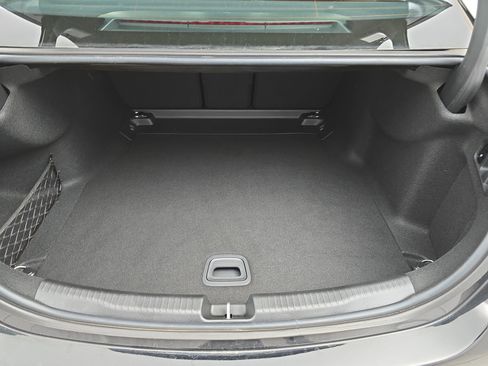 Used 2025 Mercedes-Benz C 300 Sedan image 12