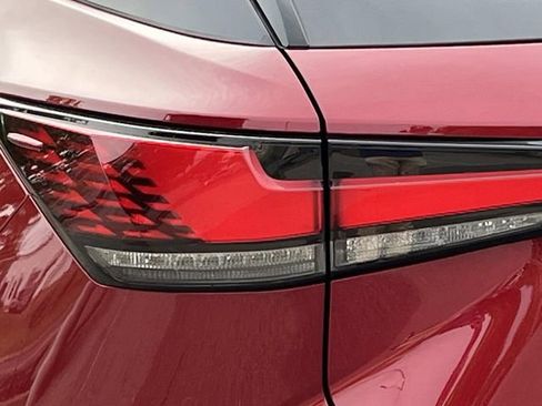 Used 2024 Lexus RX 350h w/ Accessory Package (Z1) AWD/4WD image 10