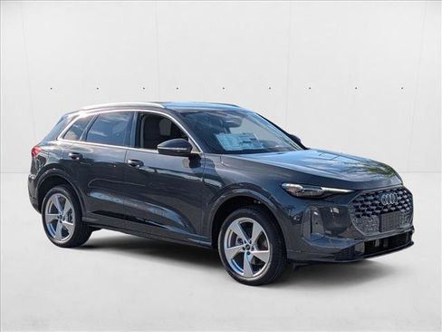 New 2025 Audi Q5 Premium Plus w/ Premium Plus image 5