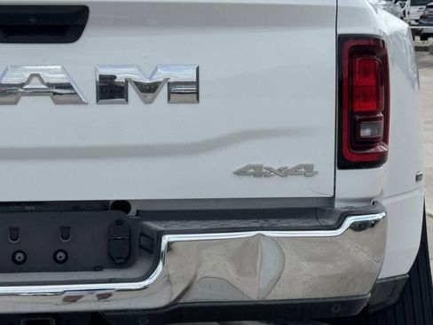 New 2026 RAM 3500 Tradesman AWD/4WD image 9