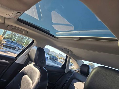 Used 2024 Volkswagen Jetta SE image 25