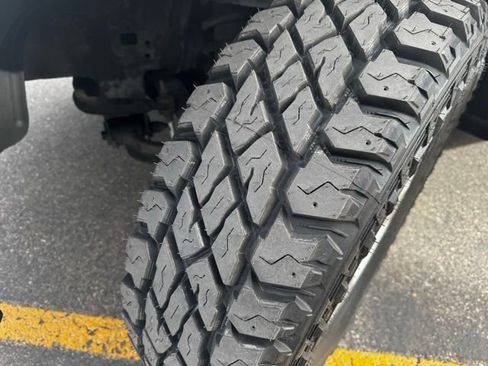 Used 2017 RAM 1500 Express image 24