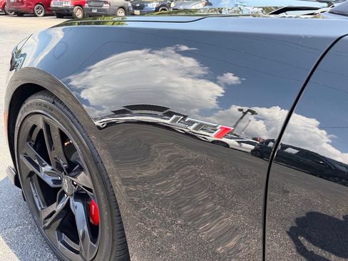 Used 2022 Chevrolet Camaro LT w/ LPO, Ground Effects Package RWD image 13