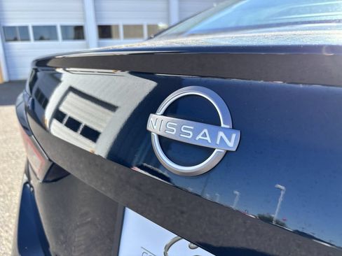 Used 2024 Nissan Altima 2.5 SV AWD/4WD image 10