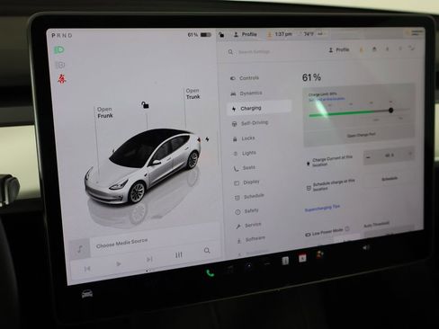 Used 2022 Tesla Model 3 Long Range AWD/4WD image 26