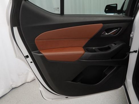 Used 2019 Chevrolet Traverse High Country w/ LPO, Floor Liner Package AWD/4WD image 27