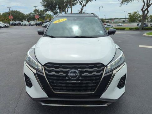 Certified 2023 Nissan Kicks SR w/ SR Premium Package FWD image 15