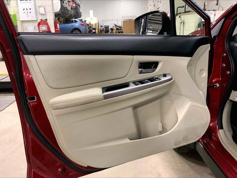 Used 2015 Subaru Crosstrek 2.0i Limited image 20