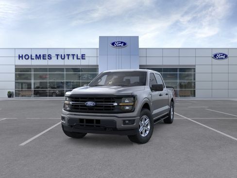 New 2026 Ford F150 XLT w/ Tow/Haul Package AWD/4WD image 2
