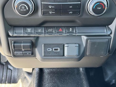New 2025 Chevrolet Silverado 2500 W/T image 7