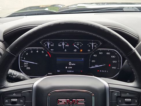 Used 2021 GMC Sierra 1500 Elevation RWD image 16