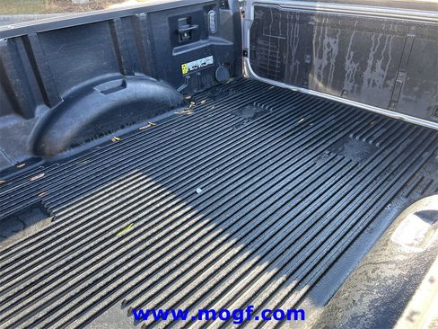 Used 2022 Ford F150 Lariat w/ Equipment Group 502A High image 31