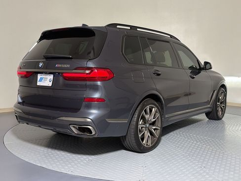 Used 2022 BMW X7 M50i AWD/4WD image 9