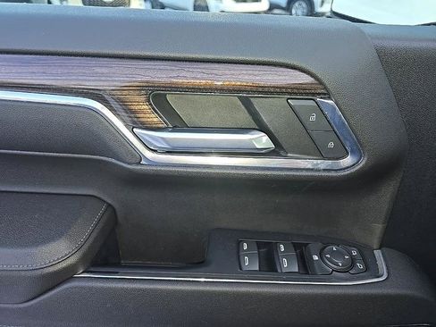 Used 2023 Chevrolet Silverado 1500 RST w/ Redline Edition image 11