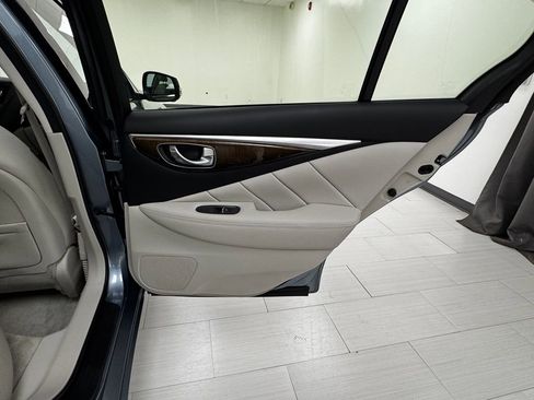 Used 2019 INFINITI Q50 Luxe w/ Essential Package (3.0T Luxe) image 15