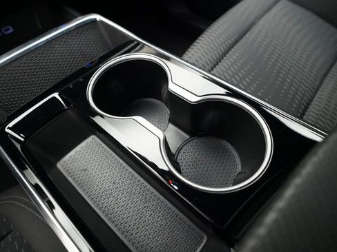 Certified 2025 Chevrolet Equinox LT image 16