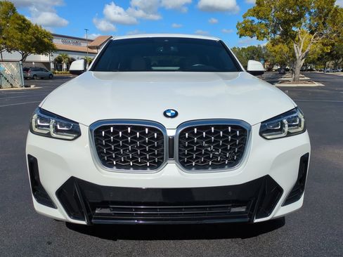 Used 2022 BMW X4 xDrive30i w/ M Sport Package 2 image 9