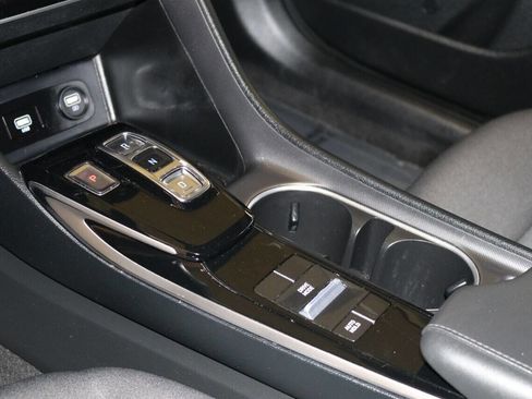 Used 2021 Hyundai Sonata SE image 34